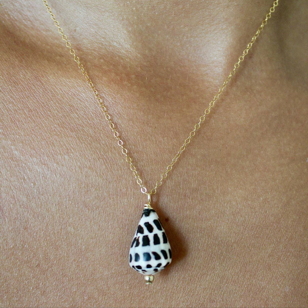 KEANI Hebrew Cone Gold Necklace 